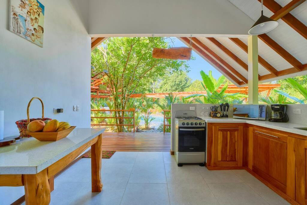 Casa Kristel - Exquisite Villa Getaway Puerto Viejo de Talamanca Exterior foto